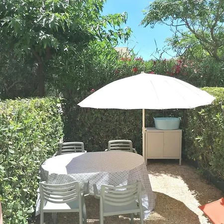 Avec Jardin Dans Résidence Avec Piscine * Palavas-les-Flots