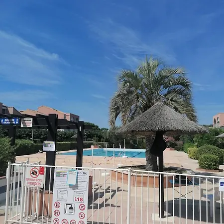 Avec Jardin Dans Résidence Avec Piscine Appartamento
